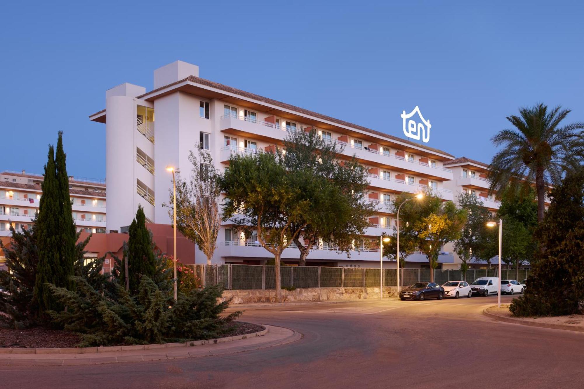 Tent Calvia Beach มากาลุฟ ภายนอก รูปภาพ
