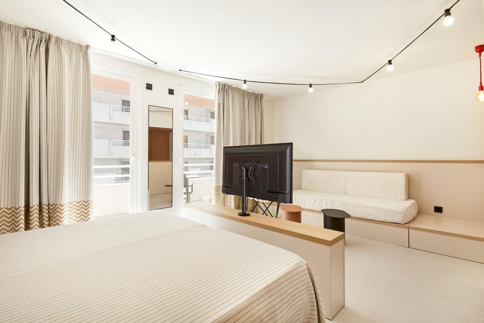 Tent Calvia Beach มากาลุฟ ภายนอก รูปภาพ