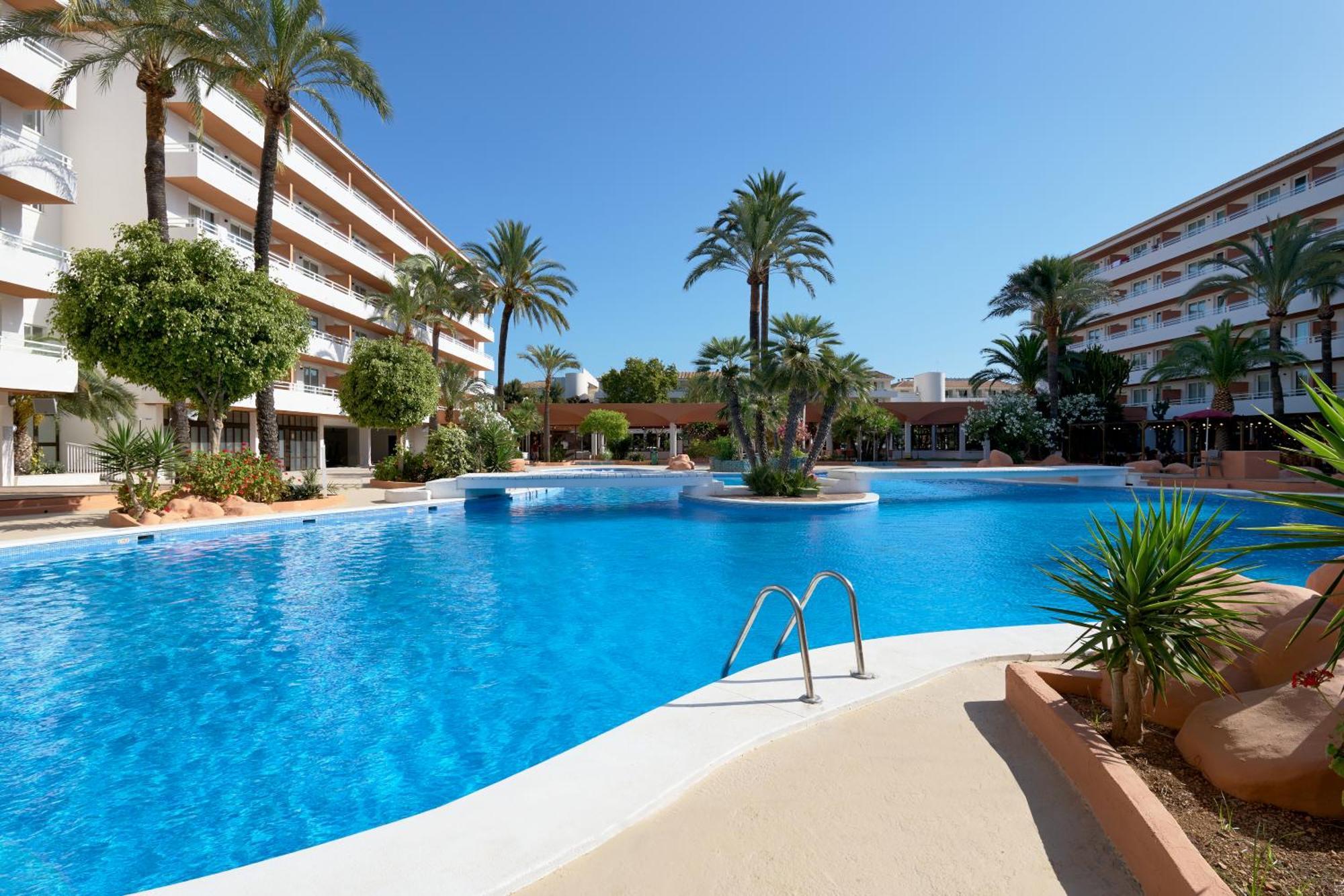 Tent Calvia Beach มากาลุฟ ภายนอก รูปภาพ